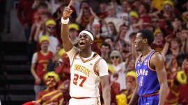 Iowa State routs Kansas, snaps Jayhawks eight-game winning streak in Darryn Peterson's return after illness