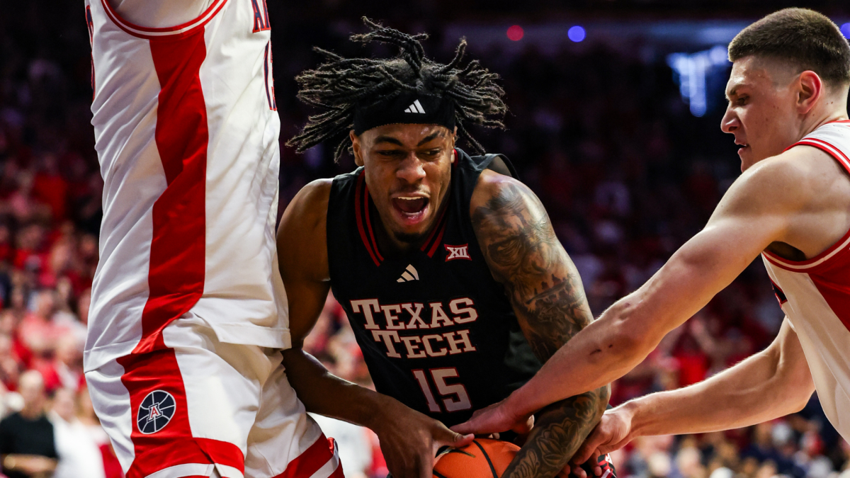 No. 1 Arizona falls again, star freshman gets injured in loss to Texas Tech