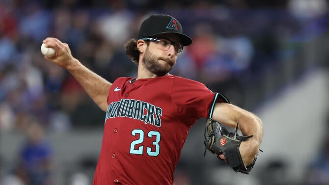 Arizona Diamondbacks v Texas Rangers