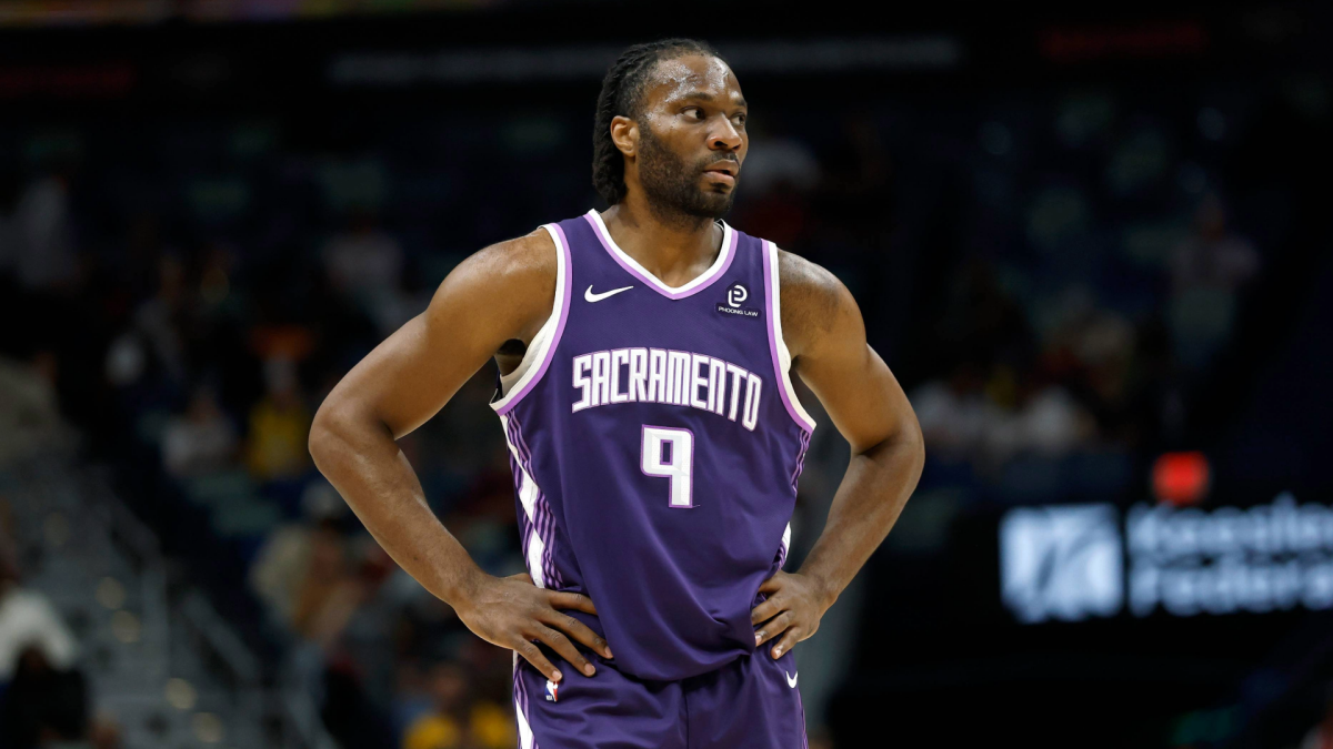 NBA Tank Watch: Kings still tanking legends, Bucks can't stop accidentally winning with No. 1 pick on the line