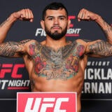 anthony-hernandez-houston-weighin.jpg