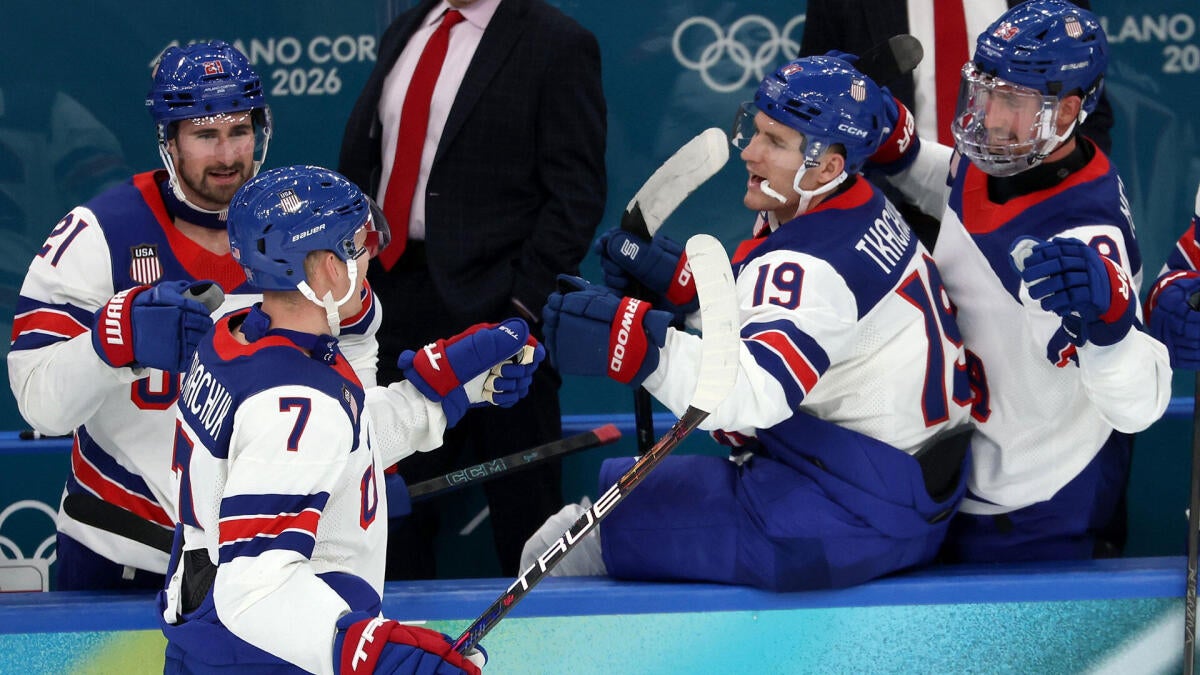 U.S. dominates Slovakia, will play Canada for gold