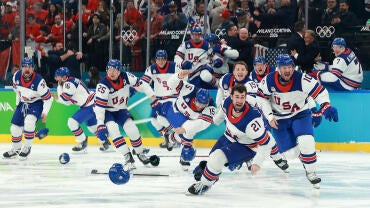 team-usa-hockey-men-celly-g.jpg