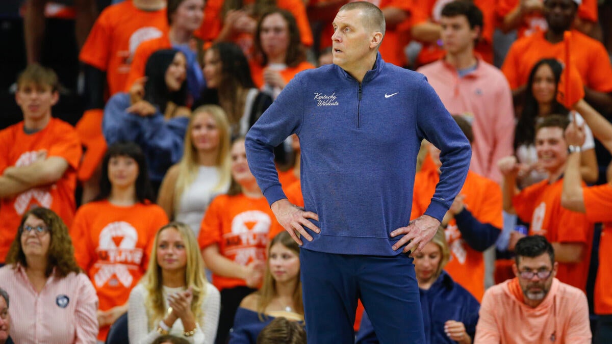 SEC fines Kentucky's Mark Pope for comments about officiating