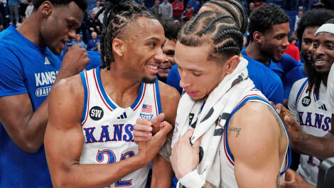 getty-darryn-peterson-tre-white-kansas.jpg