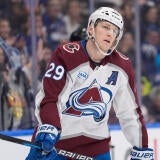 nathan-mackinnon.jpg