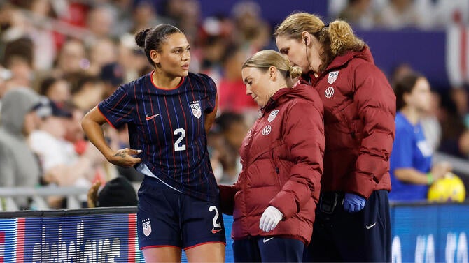 Trinity Rodman USWNT injury SheBelieves Cup trainers