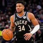 giannis-antetokounmpo-milwaukee-bucks-imagn-images-1.jpg