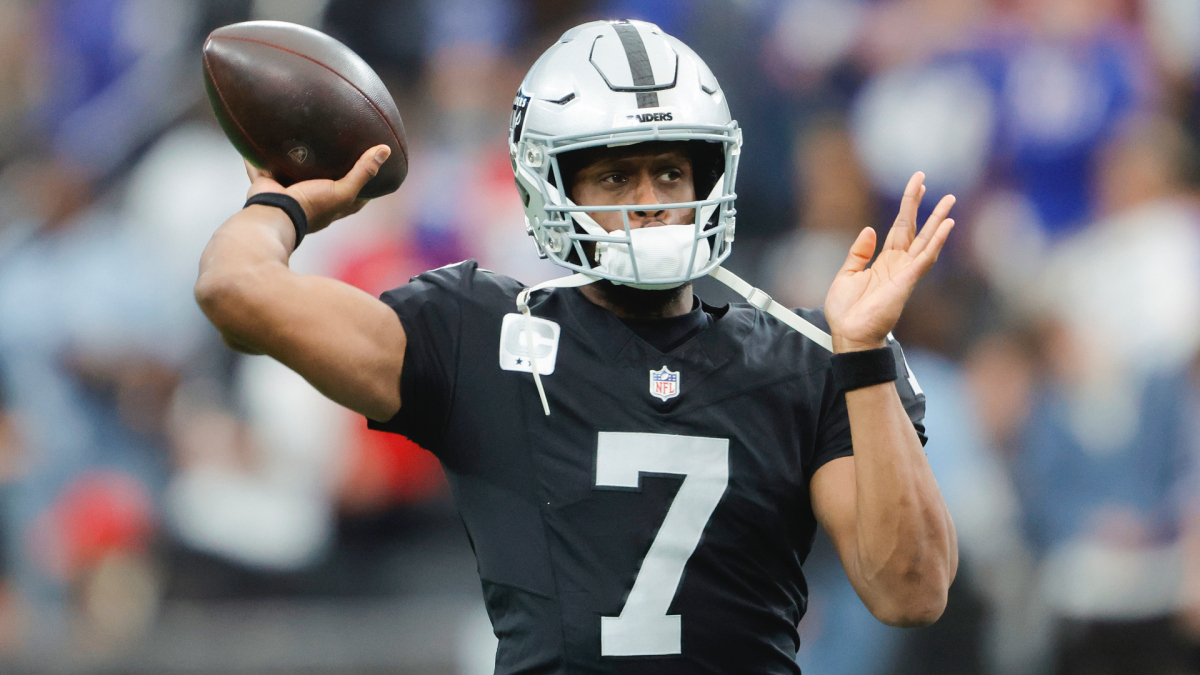 Raiders releasing former Pro Bowl quarterback, barring a trade