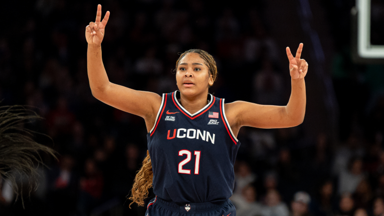 sarah-strong-uconn-getty-1.png