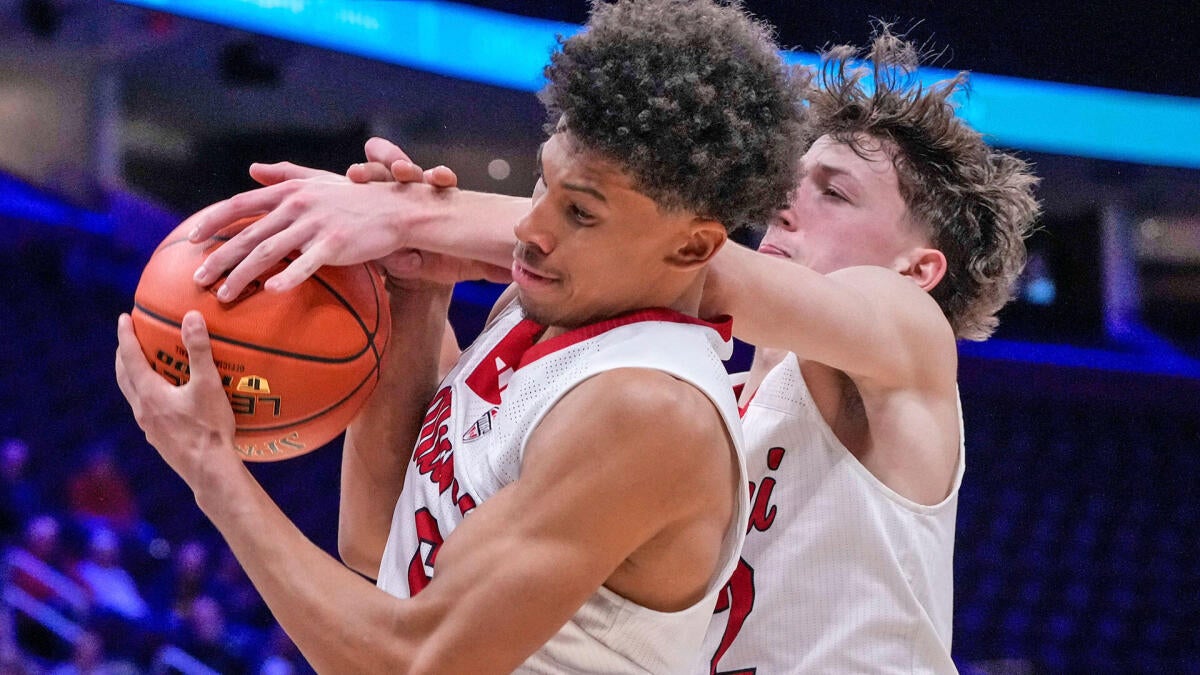 NCAA Tournament 2026 bracket picks, Cinderella teams, best upsets: Model simulates March Madness 10,000 times