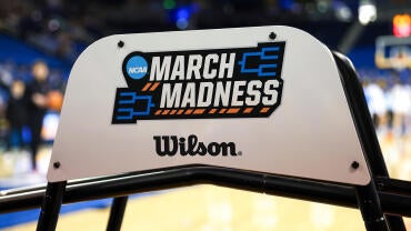 march-madness-logo-ball-stand-g.jpg