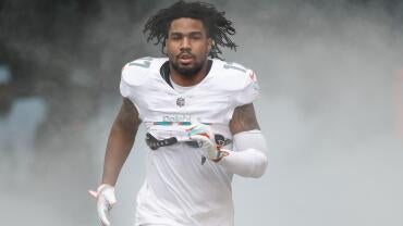 jaylen-waddle-miami-dolphins-imagn-images.jpg