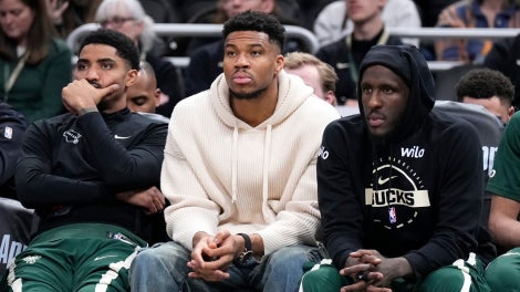 giannis-injury-imagn-1.png