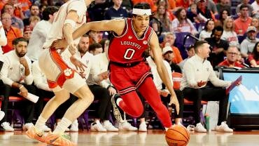 Louisville v Clemson