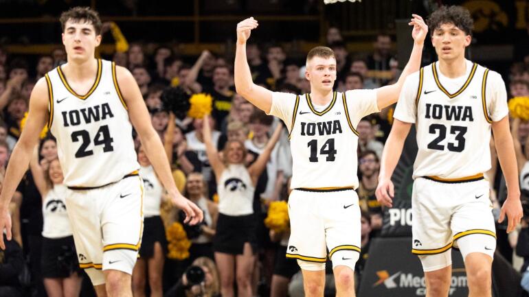 Bennett-Stirtz-Iowa-hawkeyes