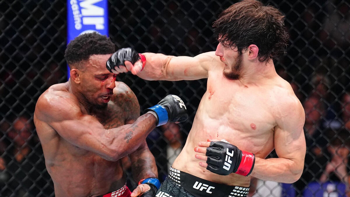 UFC Fight Night results: Movsar Evloev scores controversial win over Lerone Murphy