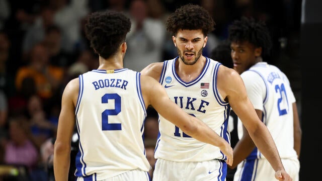 Coaches in elite company clash when Kansas faces St. John's