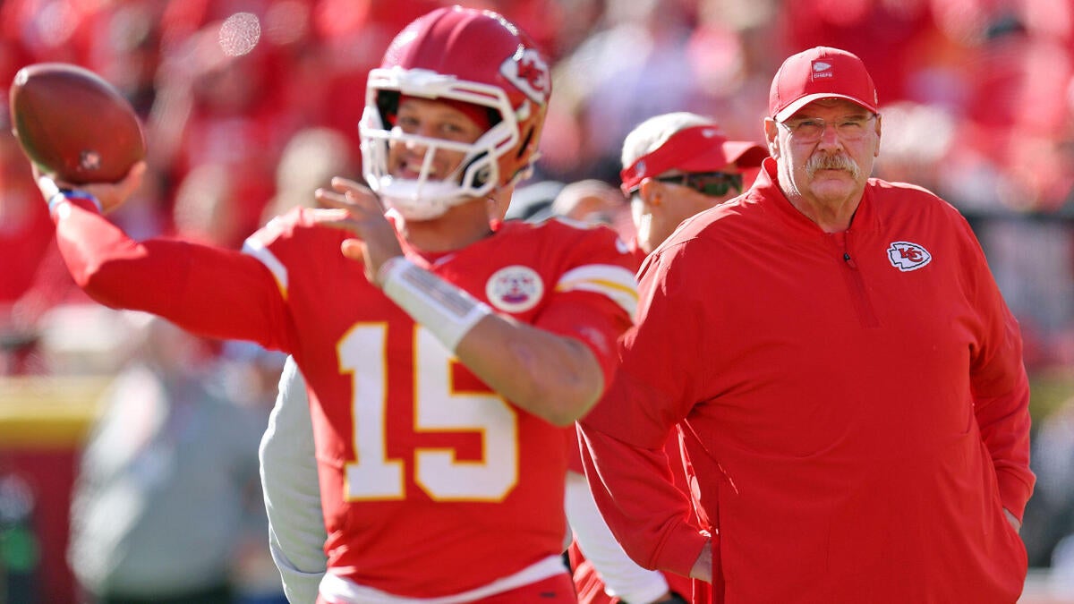 Chiefs News: Russell Wilson urges Kansas City to trade for Garrett ...