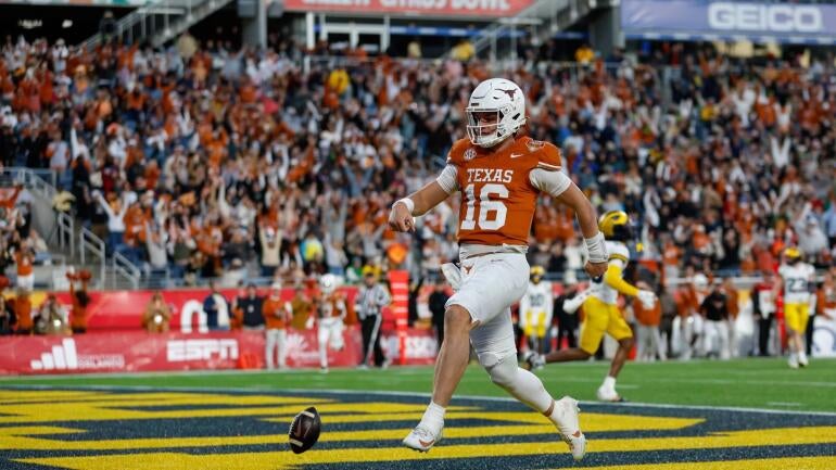 COLLEGE FOOTBALL: DEC 31 Cheez-It Citrus Bowl Michigan vs Texas