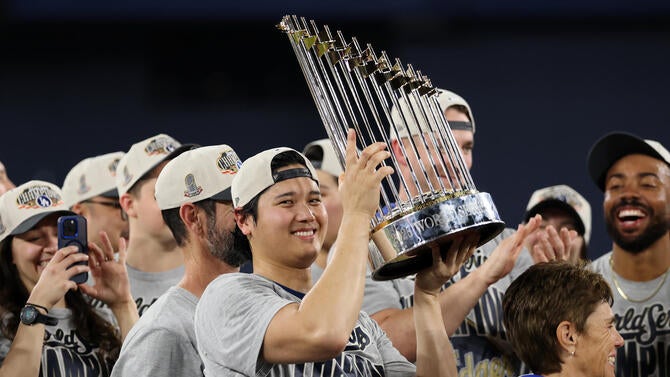 World Series - Los Angeles Dodgers v Toronto Blue Jays - Game Seven