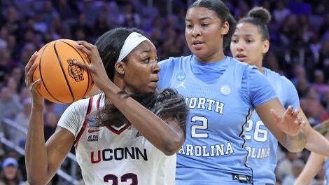 getty-serah-williams-uconn.jpg