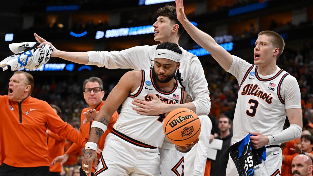 Iowa vs. Illinois live updates: Score, highlights, analysis as Hawkeyes battle Illini in Elite Eight matchup - CBS Sports