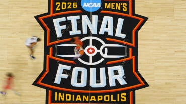 NCAA Basketball: Final Four National Semifinal-Illinois at Connecticut