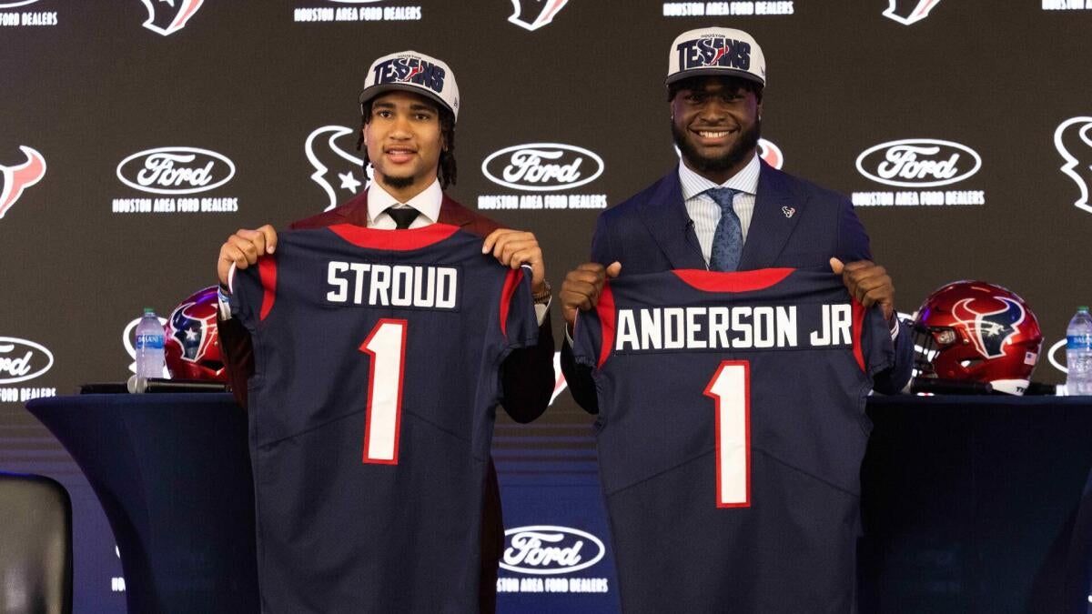 Texans pick up 2027 fifth-year options for C.J. Stroud, Will Anderson, per report