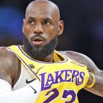 getty-lebron-james-lakers.jpg