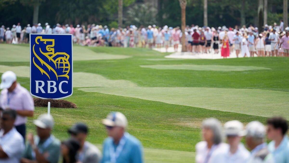 https://sportshub.cbsistatic.com/i/r/2026/04/19/e9b0e7b2-2bf8-4e49-a385-a27dc527a6c6/thumbnail/1200x675/2605714acc175fa3a74656bdebde0de9/rbc-heritage-golf-g.jpg