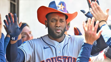 getty-yordan-alvarez-astros.jpg