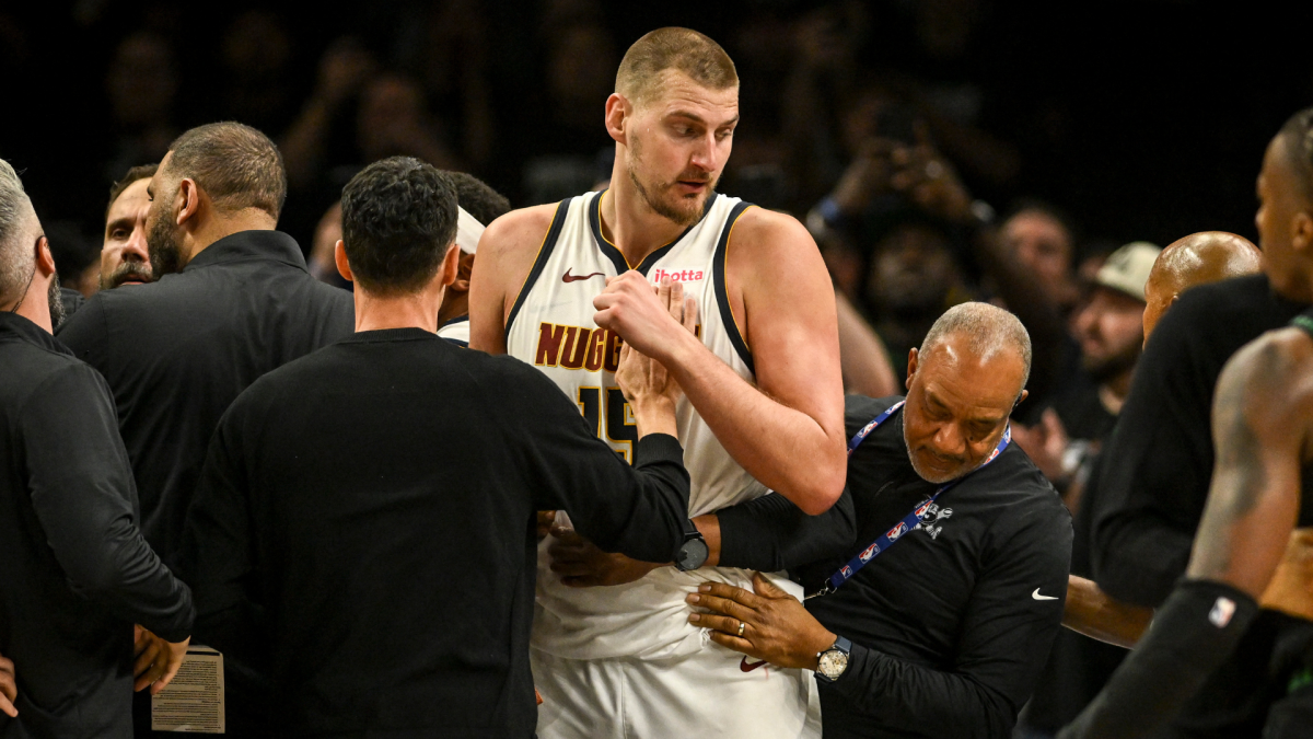 Nuggets coach calls out Timberwolves' Jaden McDaniels for layup that led to altercation with Nikola Jokić