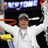dawn-staley-south-carolina-celebrates.png