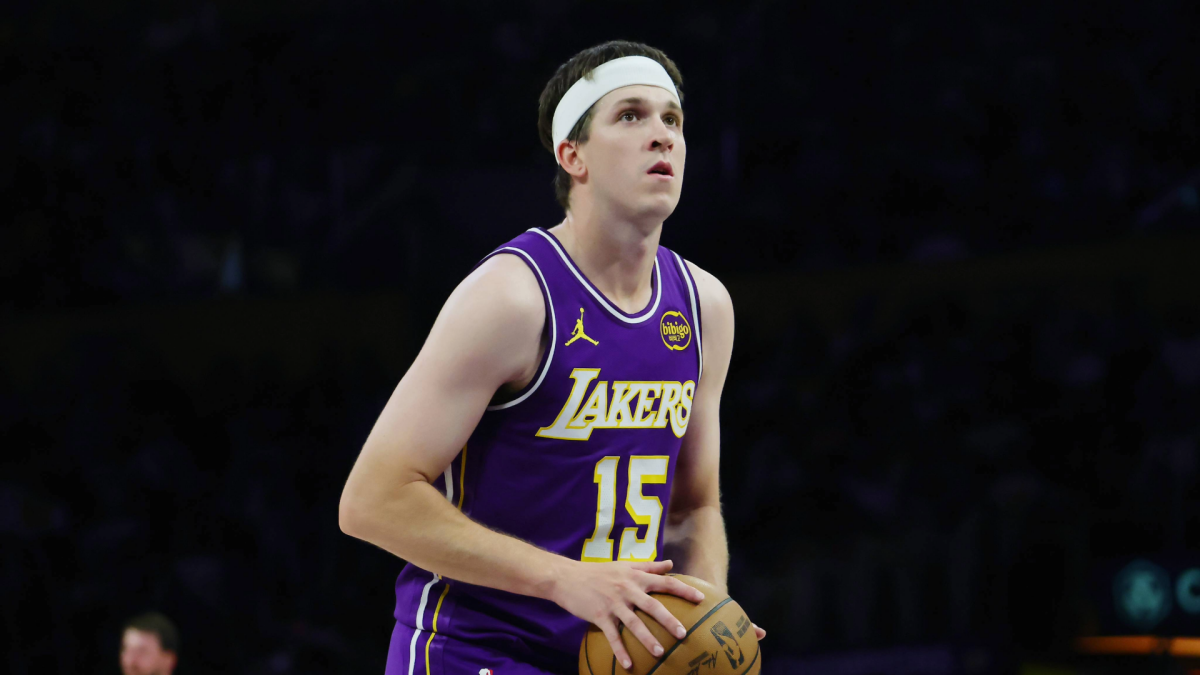 Lakers star Austin Reaves 'optimistic' about playing in Game 5 after oblique strain, per report