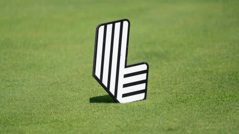 liv-golf-tee-marker-white-g.jpg