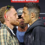 jack-della-maddalena-carlos-prates-ufc-fight-night-perth-mma-cbs-sports-april-30-2026.jpg