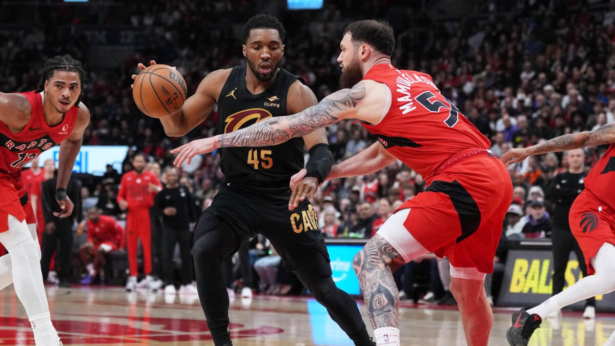 https://sportshub.cbsistatic.com/i/r/2026/05/02/9bdf2283-49e5-4d4a-9828-15d8d0e3a274/thumbnail/1200x675/59ec95c13b16e8e84b07e975ee2ec092/donovan-mitchell-imagn.jpg