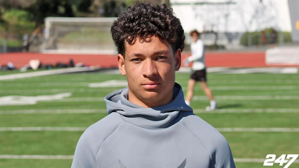 UCLA adds son of former Bruins star, NFL All-Pro RB to stellar 2027 class College Football