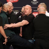 khamzat-strickland-kick.jpg