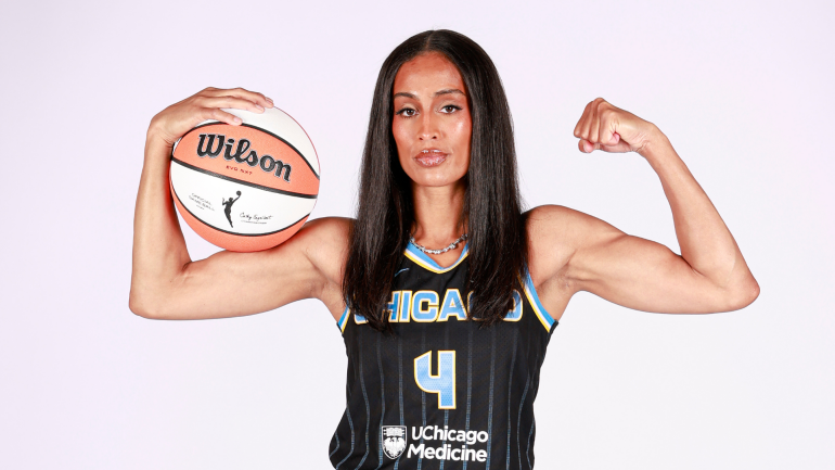 skylar-diggins-chicago-sky.png