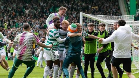 Celtic v Heart of Midlothian - William Hill Premiership