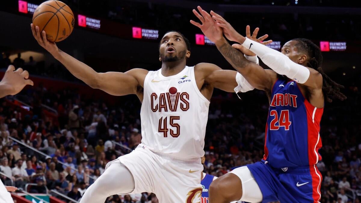 https://sportshub.cbsistatic.com/i/r/2026/05/19/bdda85b0-2f10-4221-a524-8217e6d6619e/thumbnail/1200x675/855ebba5fac47fc120e0cb173bf2e04a/mitchell.jpg