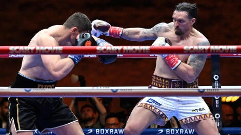 Oleksandr Usyk v Rico Verhoeven: Glory in Giza - Fight Night