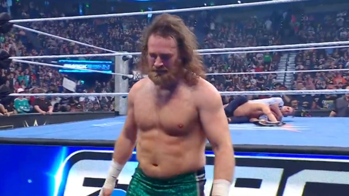 WWE SmackDown results and grades for May 22: Sami Zayn turns his back ...