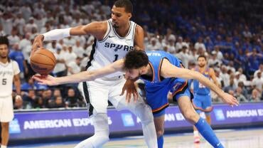 spurs-1.jpg
