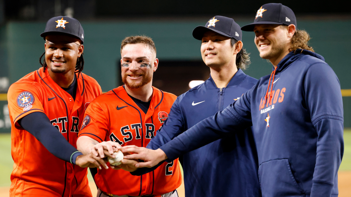 https://sportshub.cbsistatic.com/i/r/2026/05/26/337f40a2-21ef-4e0e-bc32-10d52d867a9b/thumbnail/1200x675/2cca175e5f46d00a2876b61f9df1810d/astros-no-hitter-getty.png