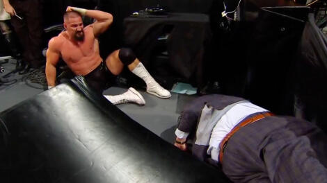 bron-breakker-paul-heyman-bump.jpg