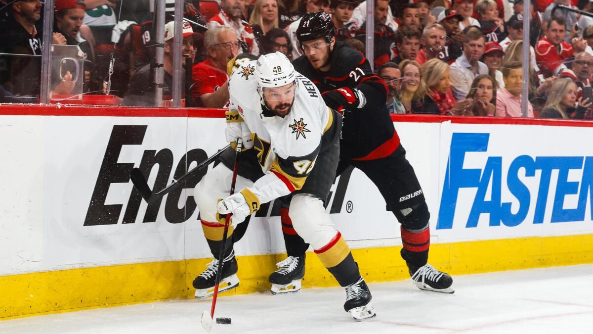 https://sportshub.cbsistatic.com/i/r/2026/06/04/775656f8-50cb-4c86-95b4-2dd605d76edf/thumbnail/1200x675/f980ef6eacd975efc3a307ce1c161c91/gettyimages-2279697492-3.jpg