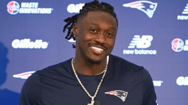 aj-brown-patriots-usatsi.jpg